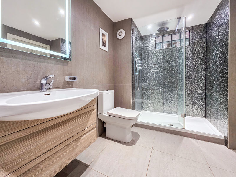 Queensmead Road Loudwater